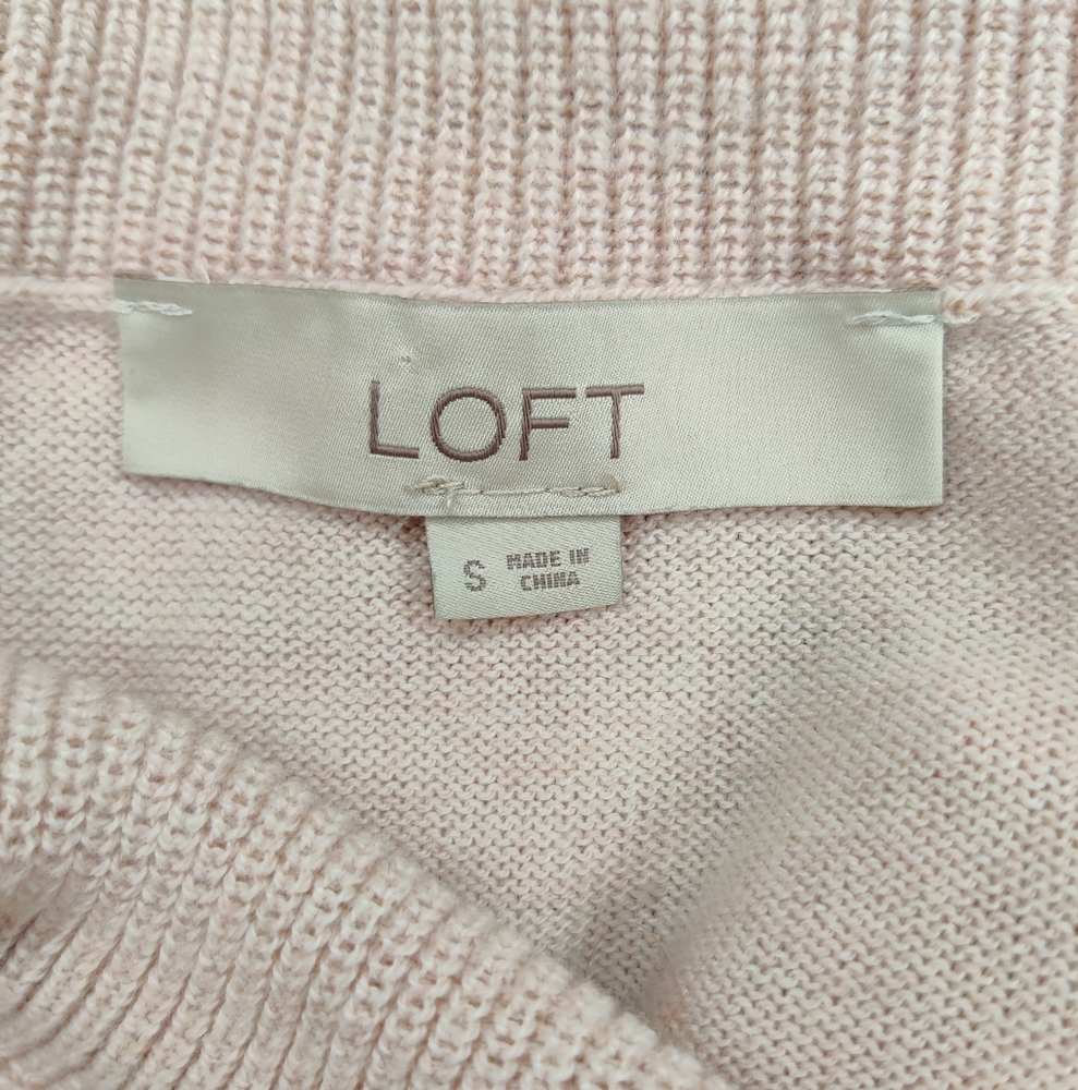 LOFT light pink sweater size S - Picture 3 of 3